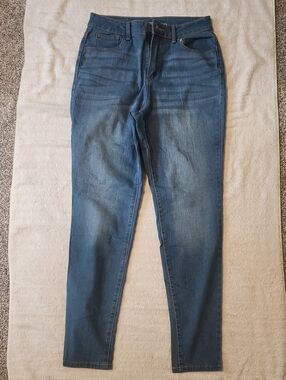 Women's Mid Blue Stretch Skinny Jeans